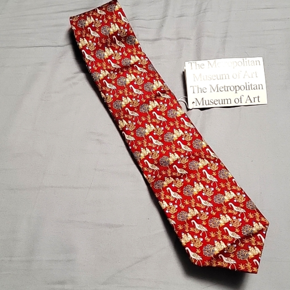 Metropolitan Museum of Art print men's Park Lane tie